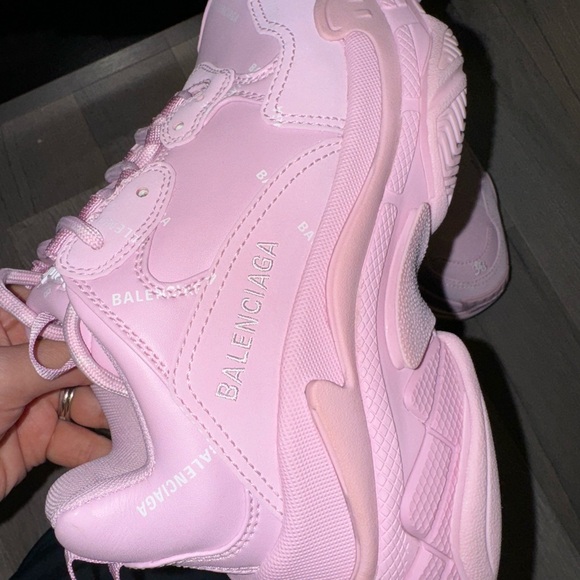BALENCIAGA Triple S platform sneakers (AUTHENTIC): used - Picture 15 of 15